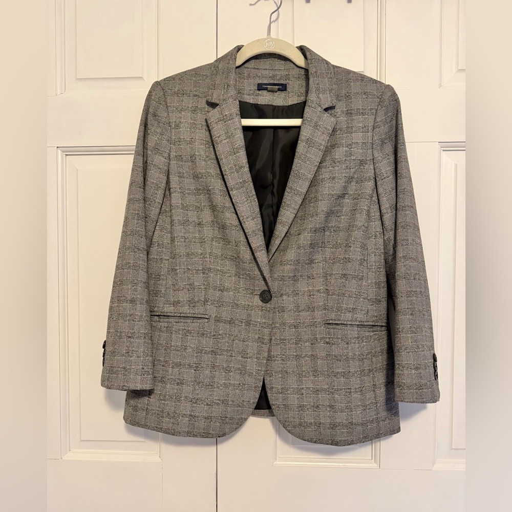 Tommy Hilfiger Women’s Grey Plaid Blazer Size 10 Tailored